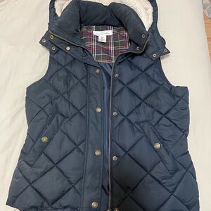 H&M Women's Navy Quilted Vest